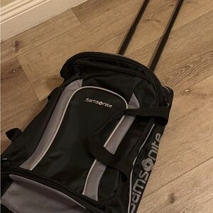 Samsonite Black and Gray Travel Duffel